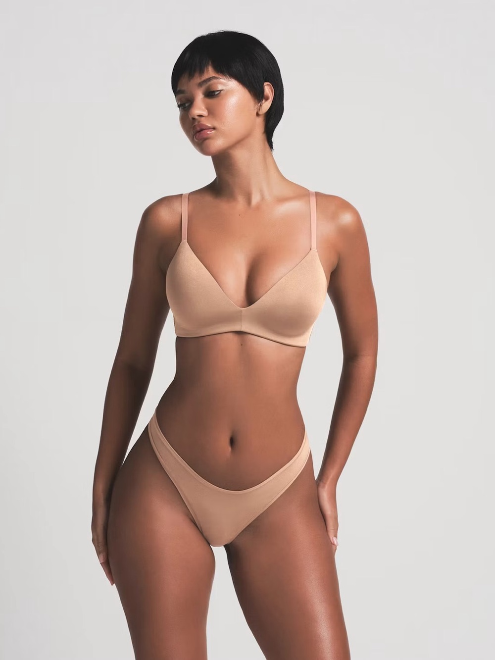SKIMS Wireless Form T-Shirt Demi Bra Sienna 32DD Brown